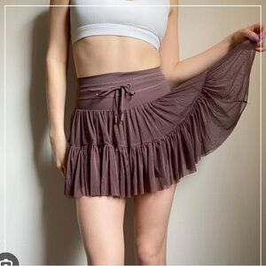 Popflex pirouette skort in pecan color